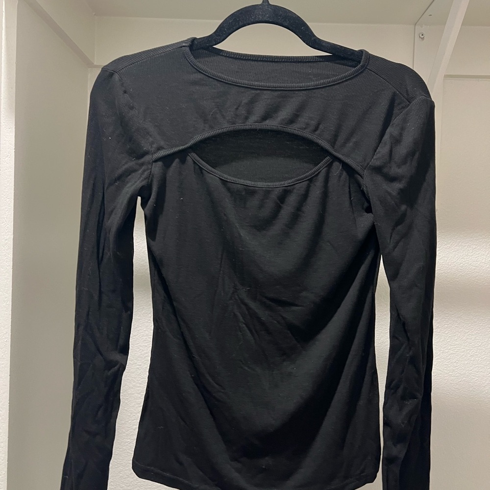 SHEIN Black Cutout Long Sleeve Top
